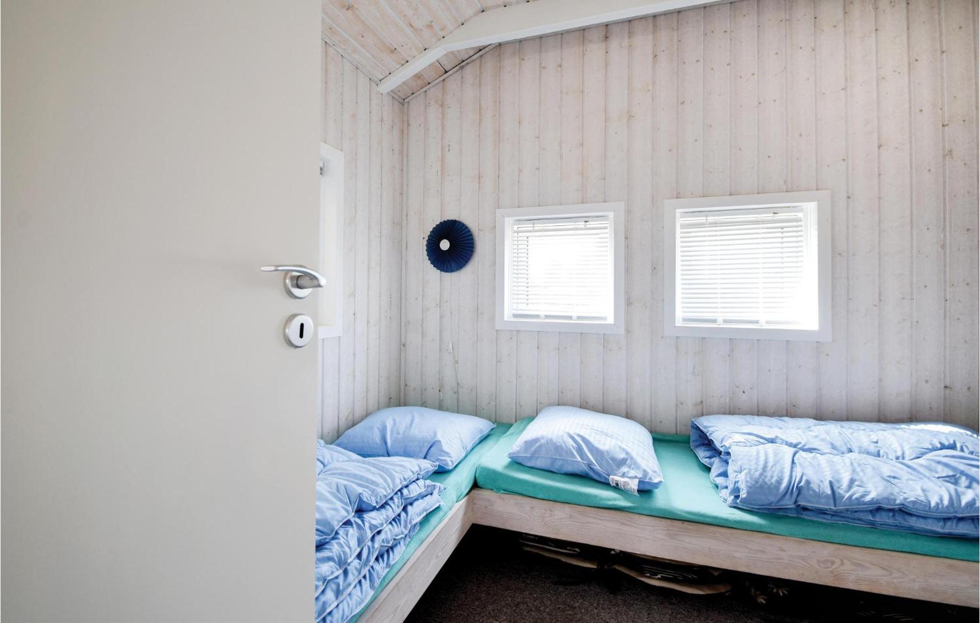 Amazing Home In Bjert With Wifi Binderup Strand Экстерьер фото